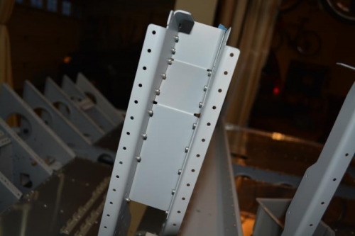 Bulkhead cap attached