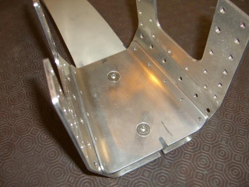 Countersunk mount plate
