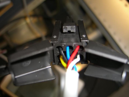 Flap motor connector wiring