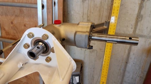 Tail rotor gearbox installed