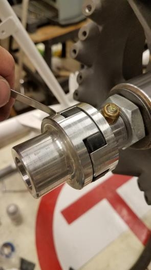 Tail rotor drive shaft coupling gap set