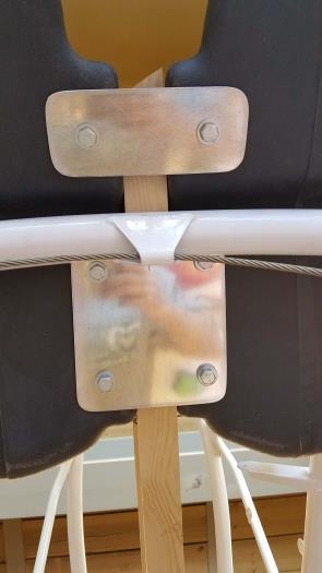 Lower tank separation plates