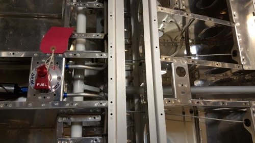 Elevator control tube connected  in front