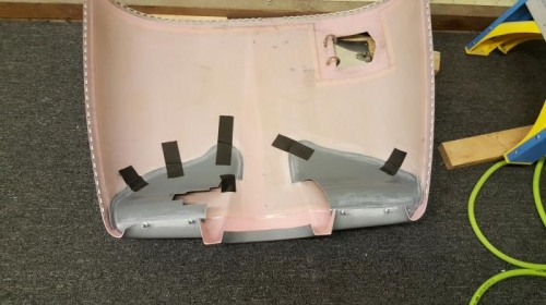 Upper cowl farings in position