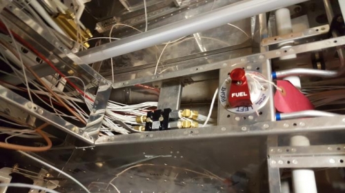 Parking brake valve assembly installed in center console