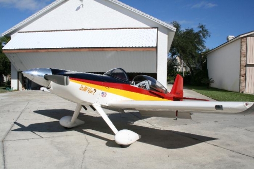 Medford's Rocket Ride in front of his hangar at Spruce Creek