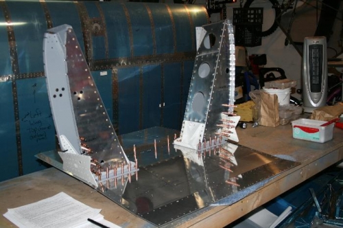 Gear towers cleco'd to the forward floor panel - looks like something!