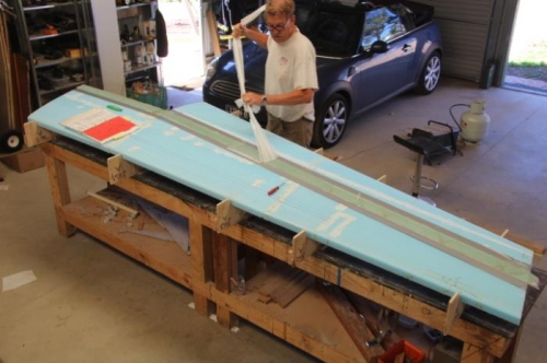 Lurve pulling off peel ply!