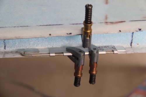 Hinge, Hinge pin and Retainer over spacer. Looks good!