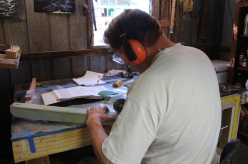 Trimming the heat duct