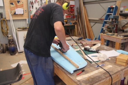 Cutting antenna trench