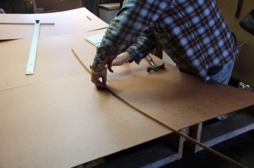 Plotting the bottom curve of the formwork