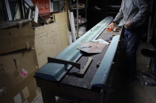 Jig bondo'd to Canard, Canard wedged/bondo'd to table. Bamboozlement begins