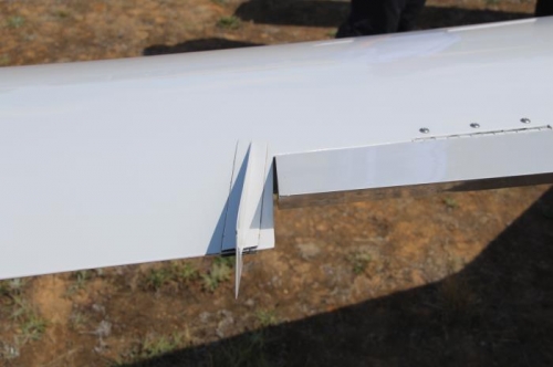 VARI aileron, follows the airstream