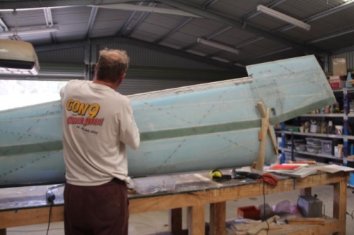 Fitting hinges with cleco