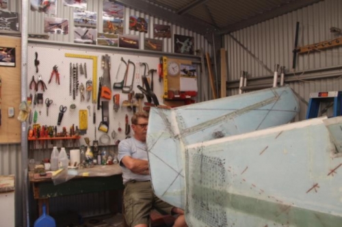 Rudder re-fitted. Not happy. Wondering what to do