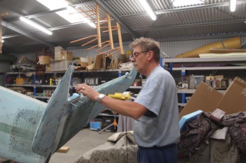 Hinges ready for Rudder