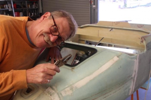 Washer forceps. Invented by Spodd