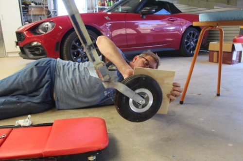 Trying to visualise 2lb breakaway, but it should be at the axle...