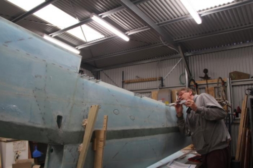 Measuring hinge 'stick-up'