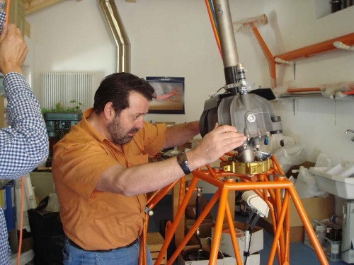 Tilt after installation: 2.5° forward and .5° to the right