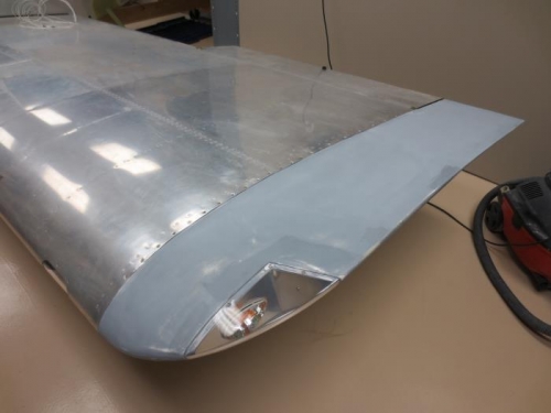 Left wing tip complete