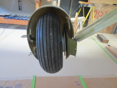 Right fairing with all rear brackets bedded