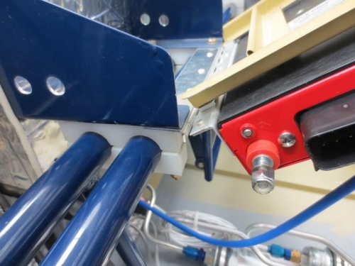 Milled UHMW on the rear side