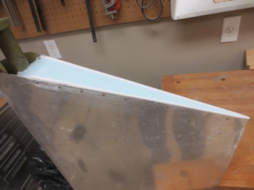 Sealed inboard of elevator