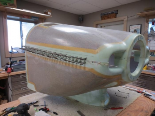 Fitting up right side cowl hinge