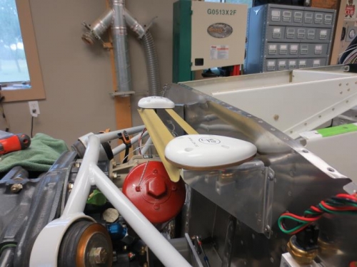 Side view of receivers