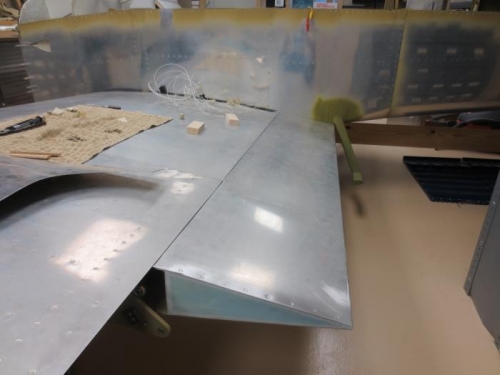 Left flap installed with no interference