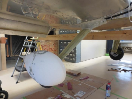 Right gear leg finished