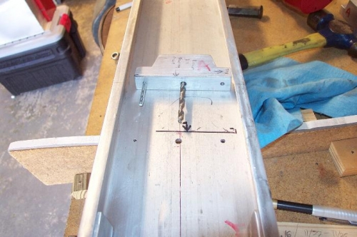 Aligning spar blocks for drilling