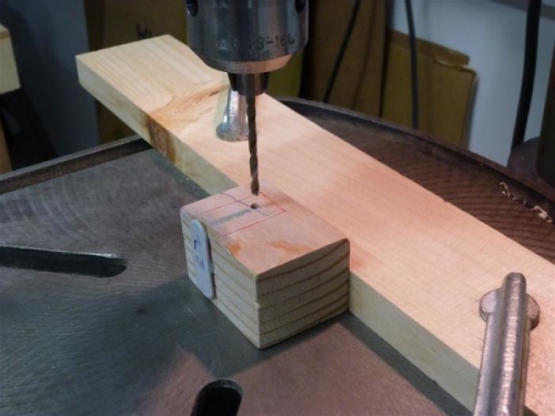 Drilling mounting tee
