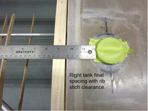 Right tank flange