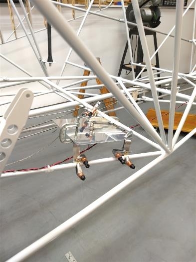 Rough fit ADSB antenna