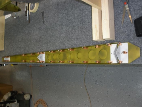 VS rear spar assembly cleco'd together.