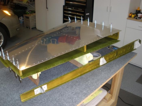 VS aft spar ready to be installed.