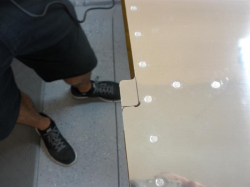 Cut lines marked on top and bottom.