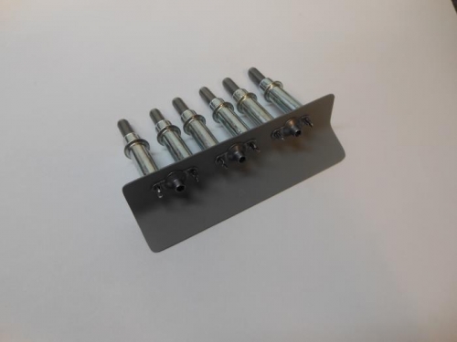 Platenuts for angle support.