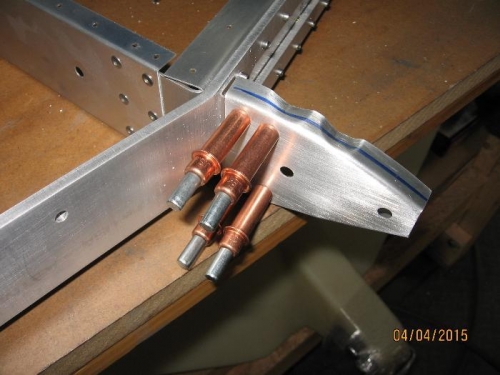 Leading edge rib detail.