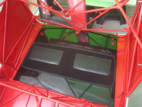 Powder coated floorboards with floormat from Rocky Mountain Kitplanes.
