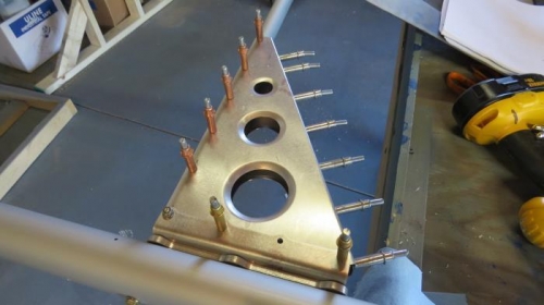 Aileron bellcrank breacket