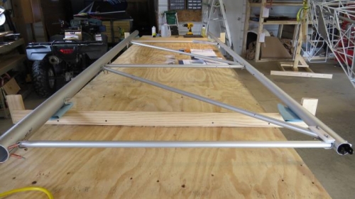 Right wing basic frame