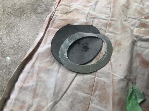 Rubber seal and retaining ring