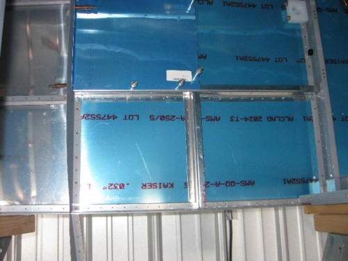 Baggage compartment framed