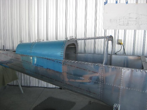 Aft top fuselage