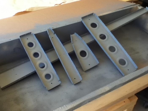 ribs and spar primed