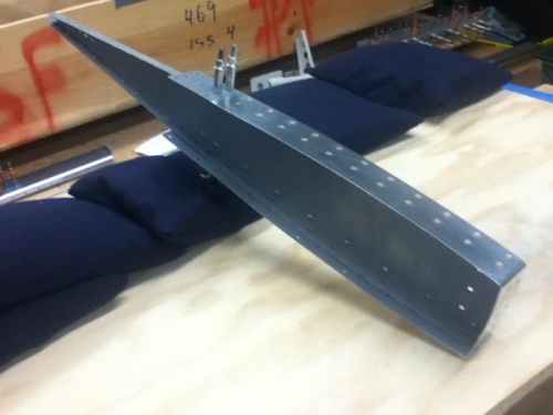 All flush rivets good